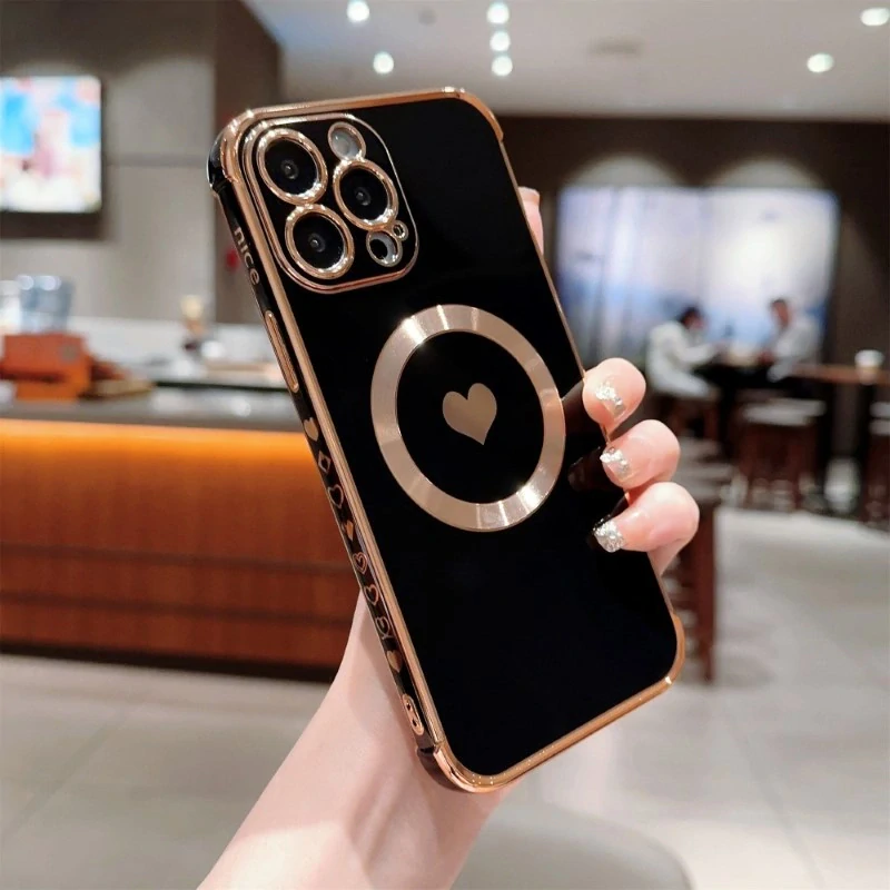 Kryt na iPhone 15 Pro Srdíčko s podporou MagSafe černý