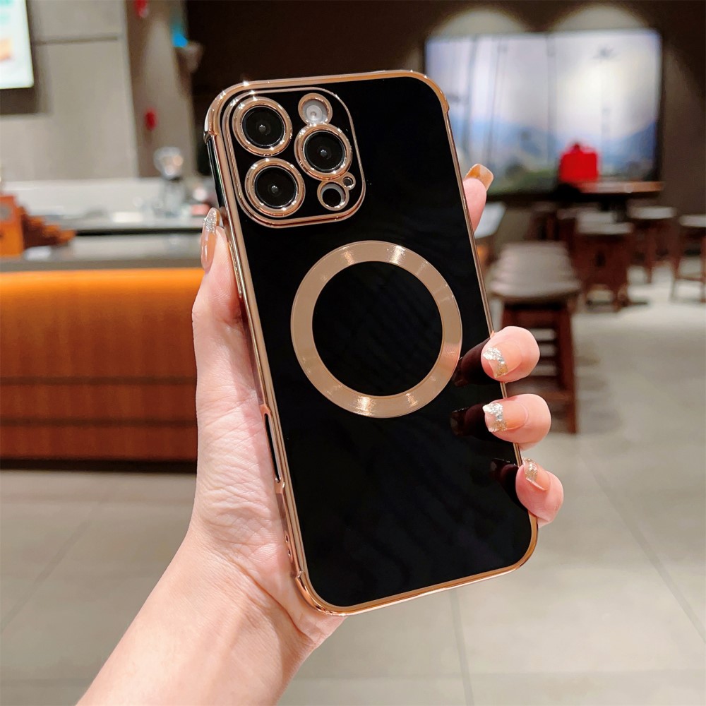 Kryt na iPhone 16 Pro Luxury s podporou MAGSAFE černý
