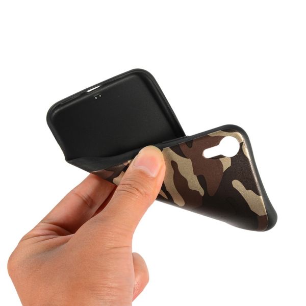 Kryt na iPhone Xr Camo hnědý