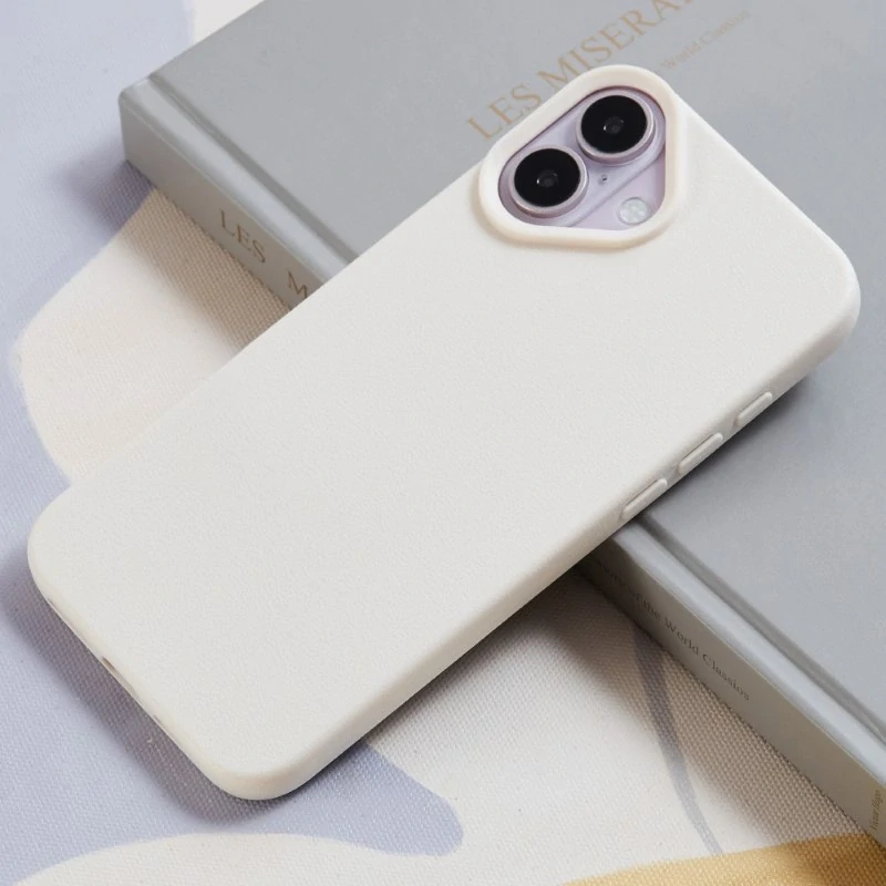 Kryt na iPhone 16 gumový Litchi bílý