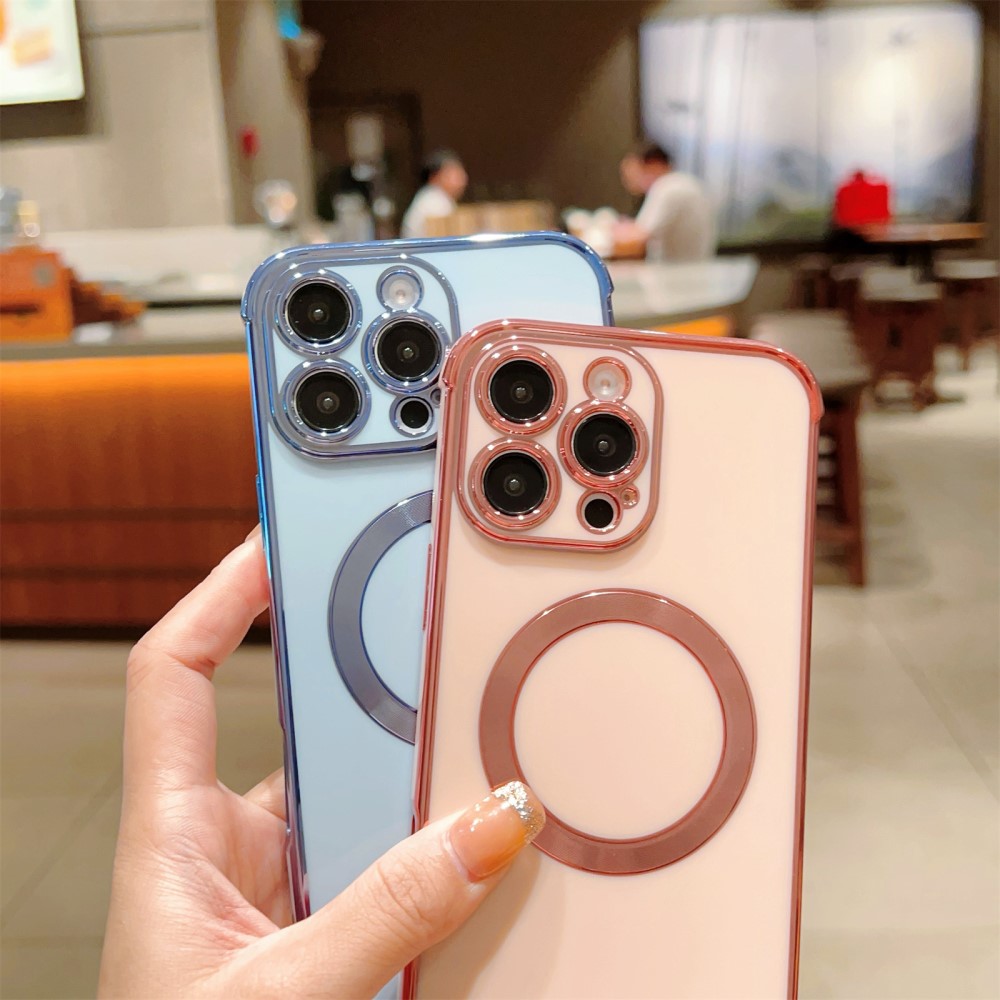 Kryt na iPhone 16 Pro Luxury s podporou MAGSAFE bílý