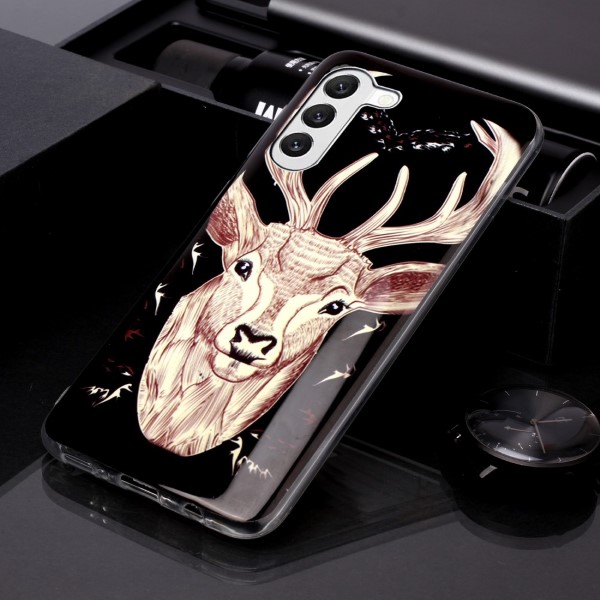 Kryt na Samsung Galaxy S23+ svítící Jelen