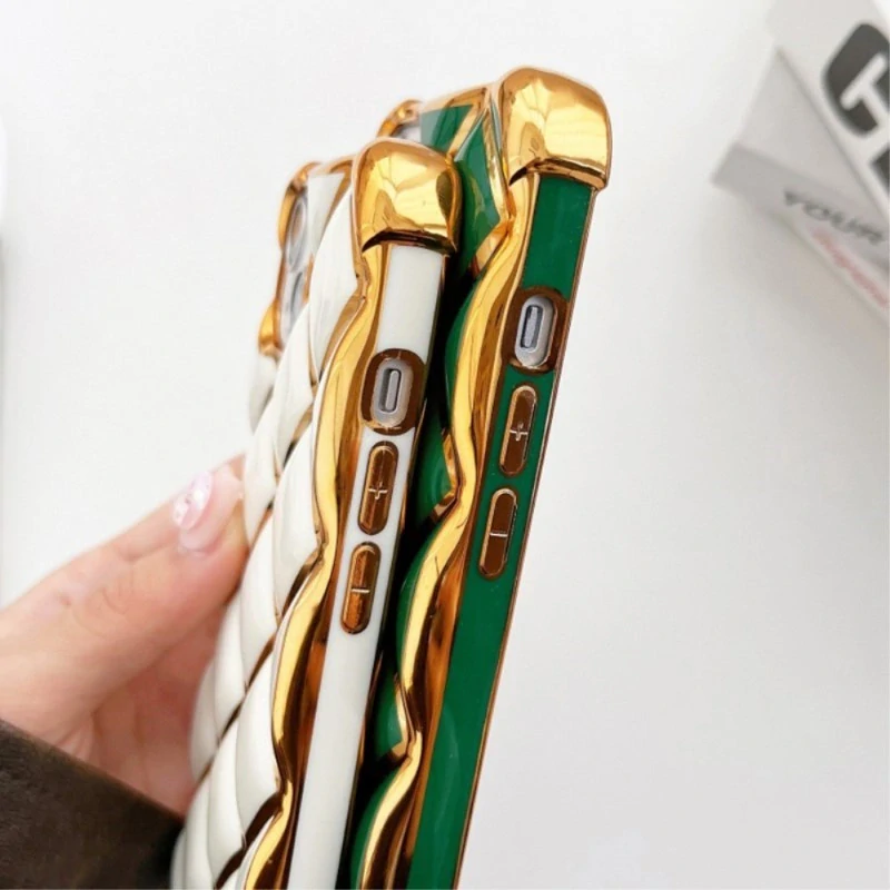 Kryt na iPhone 15 Diamond černý
