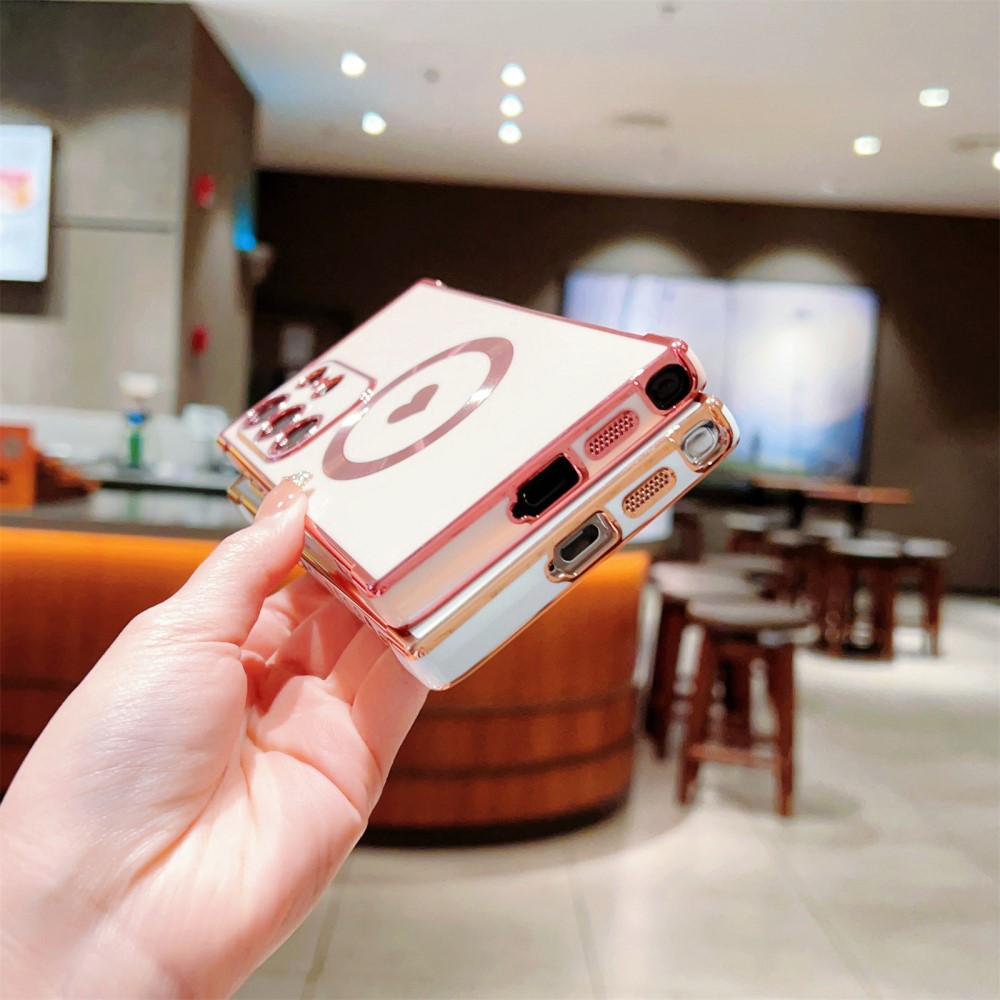 Kryt na Samsung Galaxy S24 Ultra Srdíčko s podporou MagSafe černý