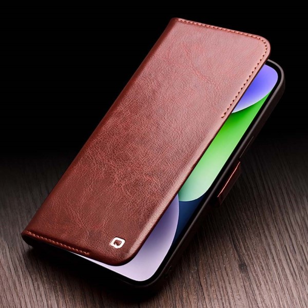 Pouzdro kožené QIALINO na iPhone 14 Plus černé