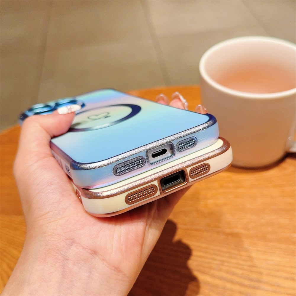 Kryt na iPhone 15 Pro Srdíčko s podporou MagSafe duhový