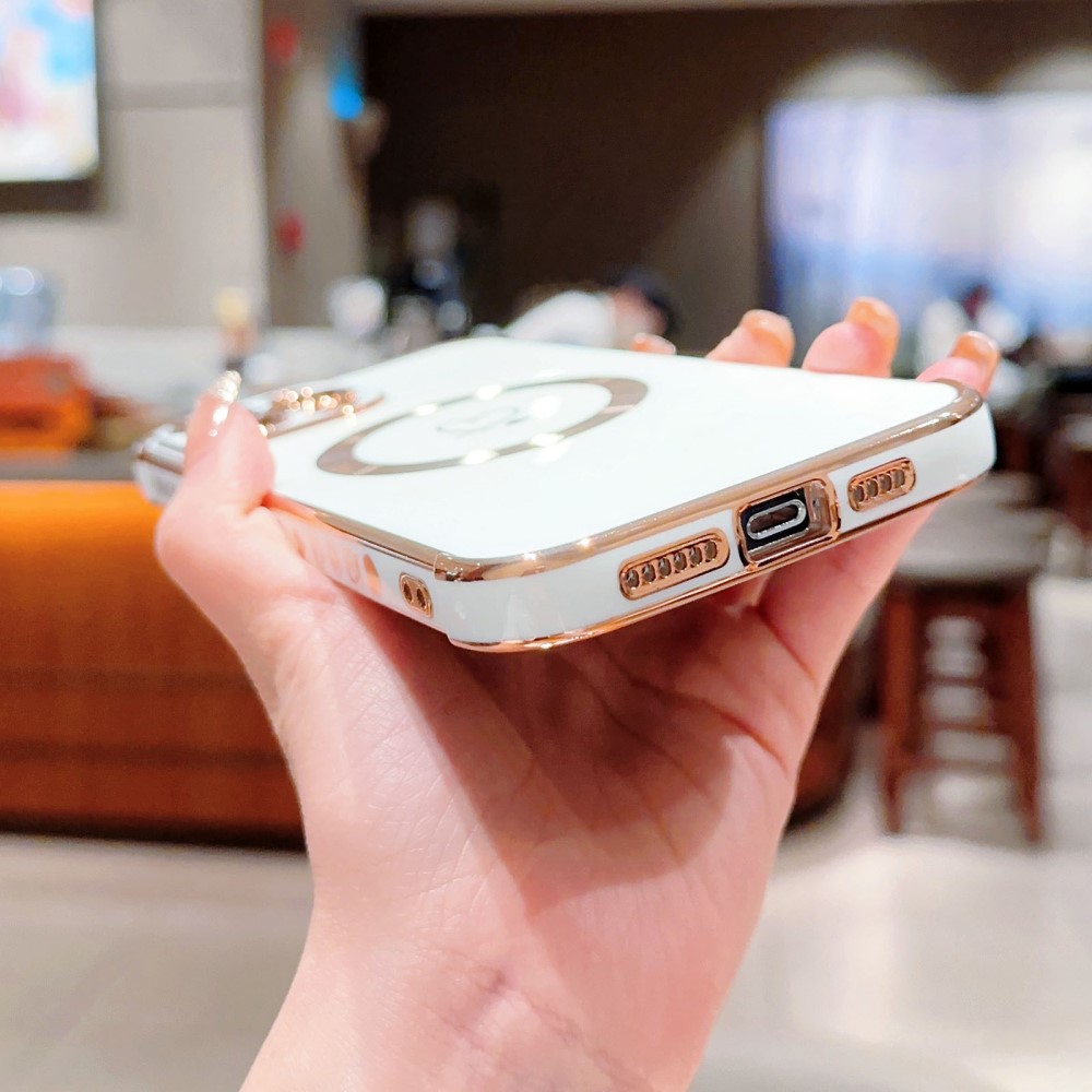 Kryt na iPhone 14 Pro Max Srdíčko s podporou MagSafe fialový