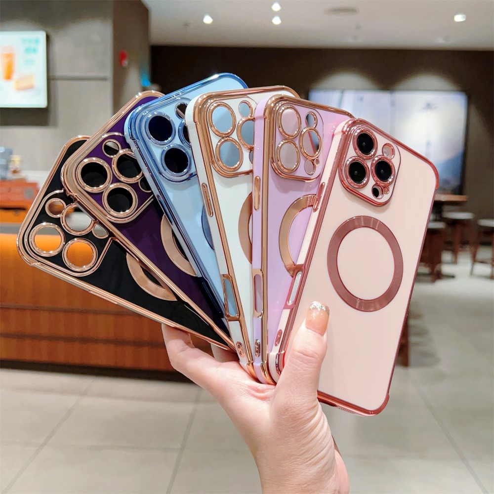 Kryt na iPhone 16 Pro Luxury s podporou MAGSAFE bílý