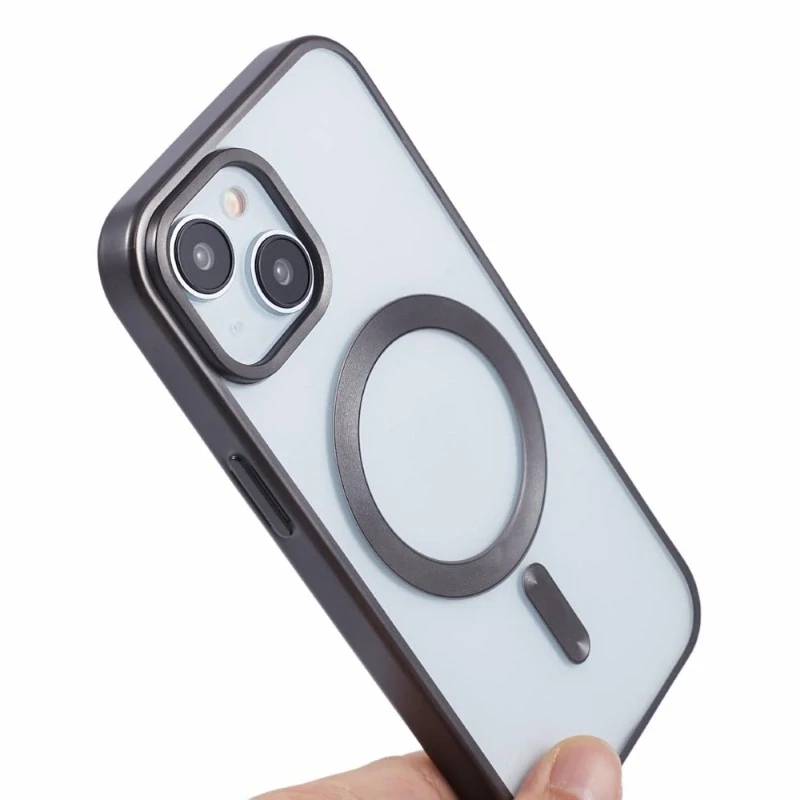 Kryt na iPhone 15 s podporou MagSafe černý